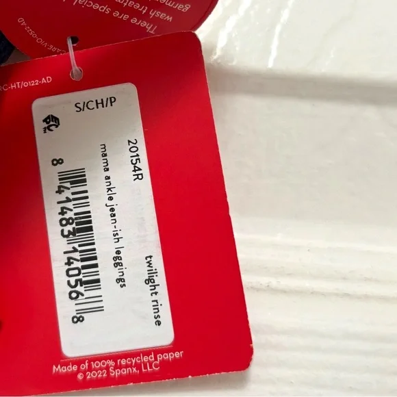 NWT SPANX Mama Maternity Jean-ish Ankle Jeggings in Twilight Rinse - Picture 6 of 6